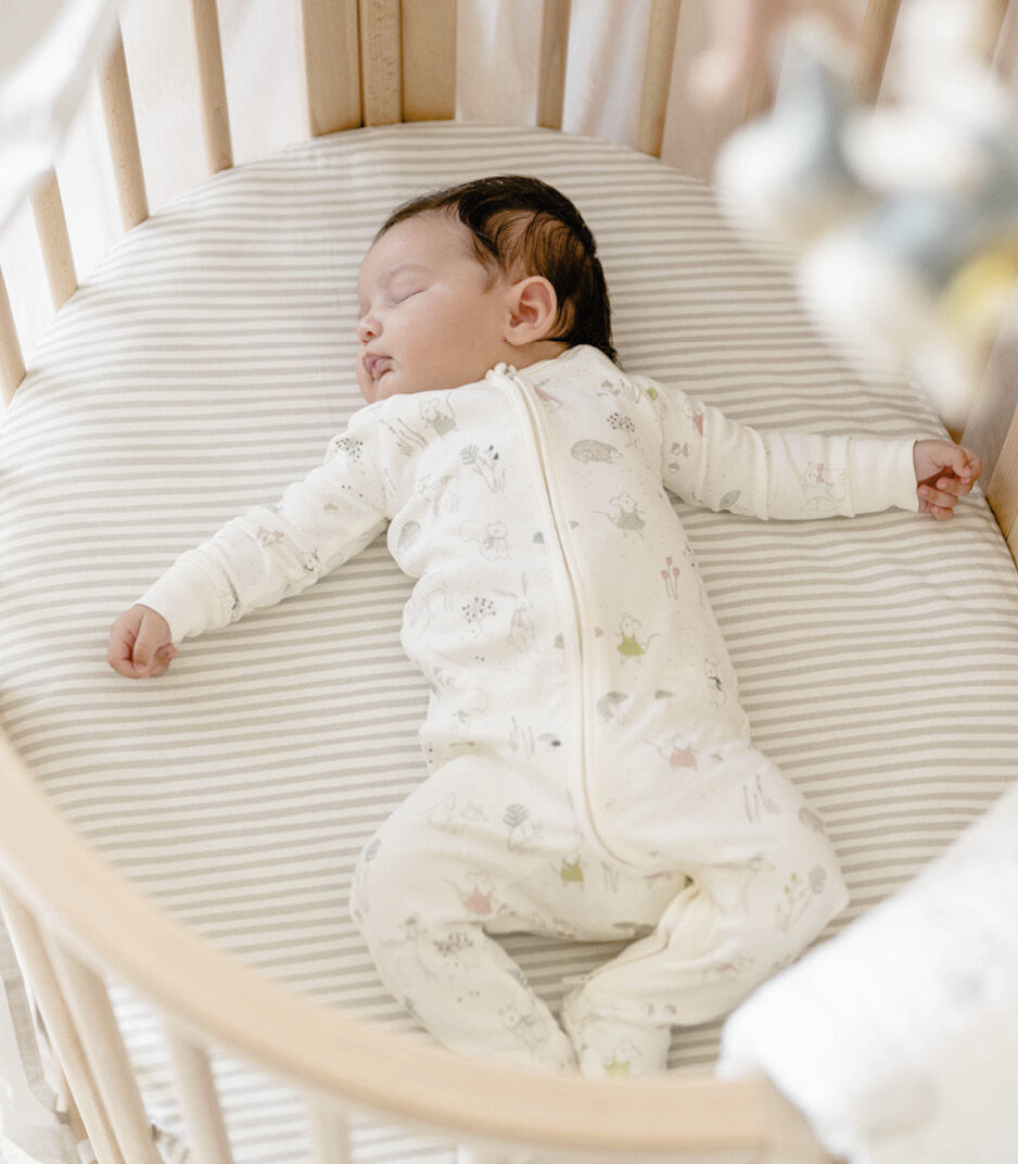 Stokke® Sleepi™ Mini Fitted Sheet by PEHR. Stripped Away Pebbles. US.